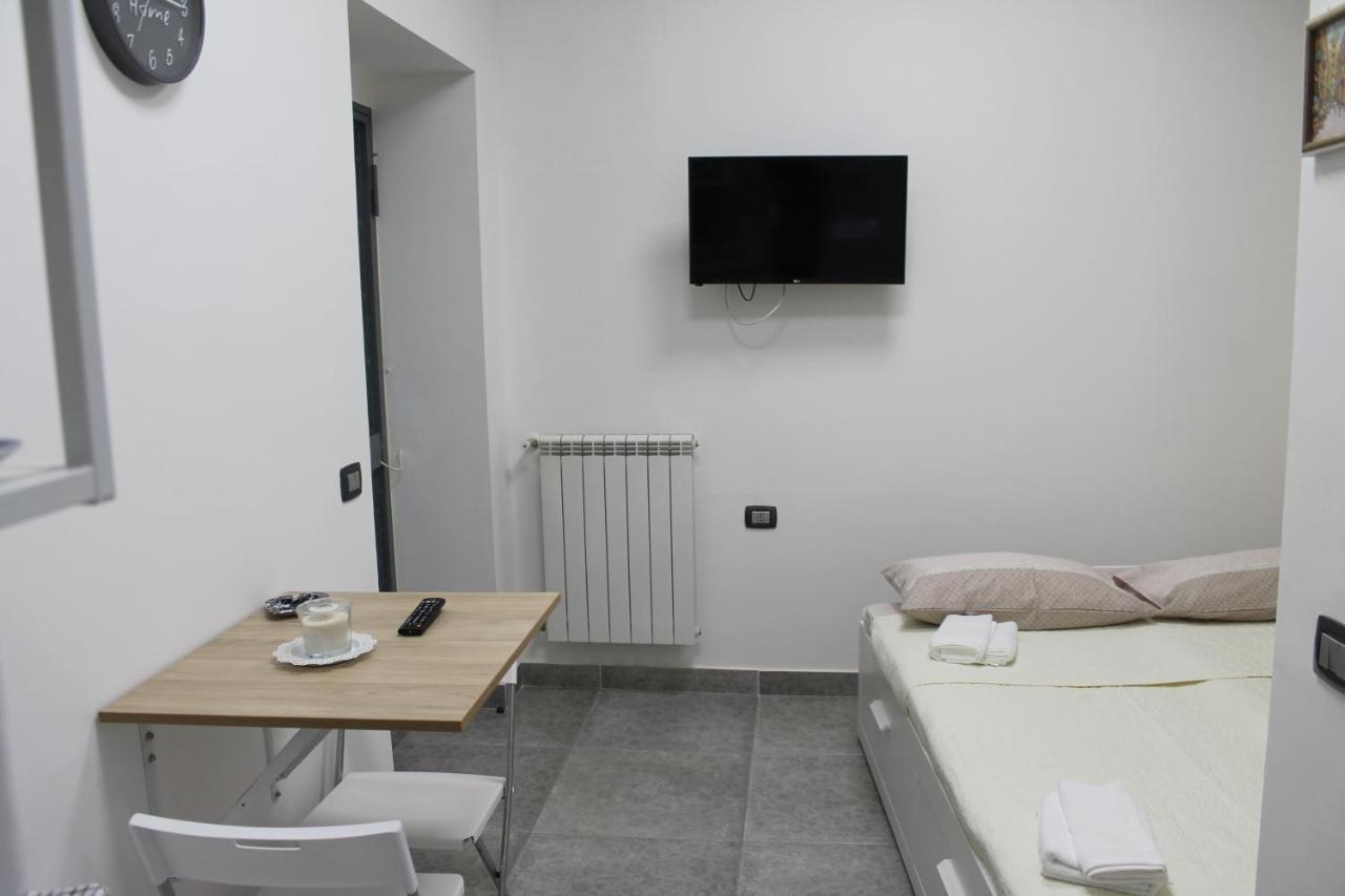Riccia, Frolla E Babba Apartment Naples Exterior photo